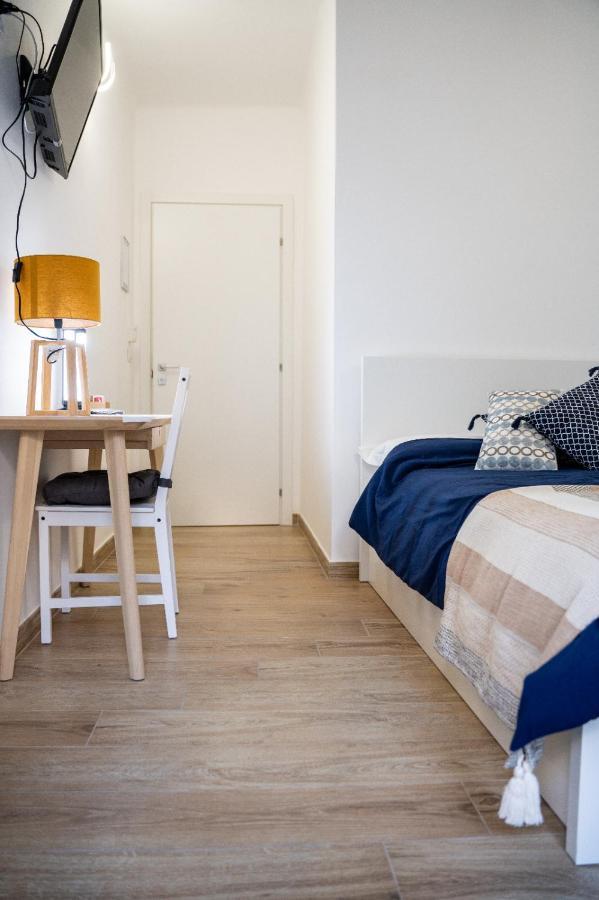 B&B Alighieri 97 Bari Eksteriør billede