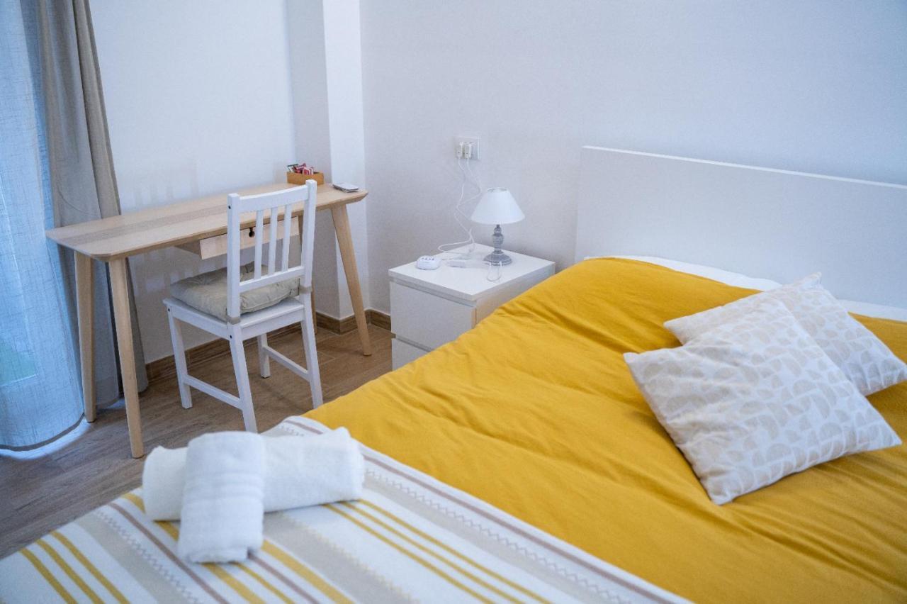 B&B Alighieri 97 Bari Eksteriør billede